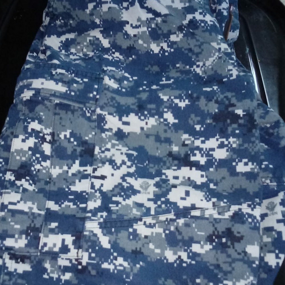 USN - Picture 3 of 3